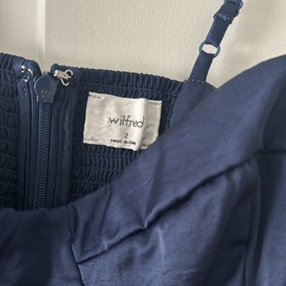 Aritzia Wilfred navy zip up back dress - Picture 4 of 6